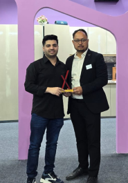 69CAA0BD-52B3-4C93-BE2D-C42E7E388CF1